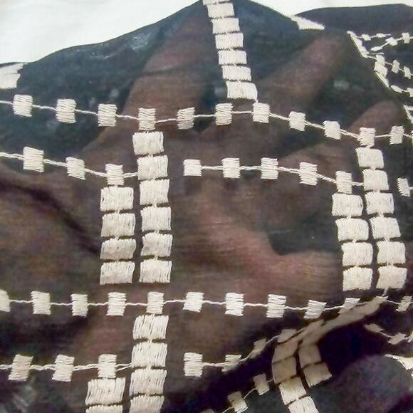 Tiny abstract embroidered split neck sleeveless tunic black & white size XS - Picture 7 of 14